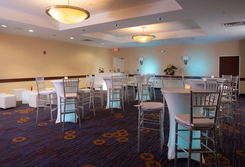 Готель Courtyard Miami Coral Gables Екстер'єр фото