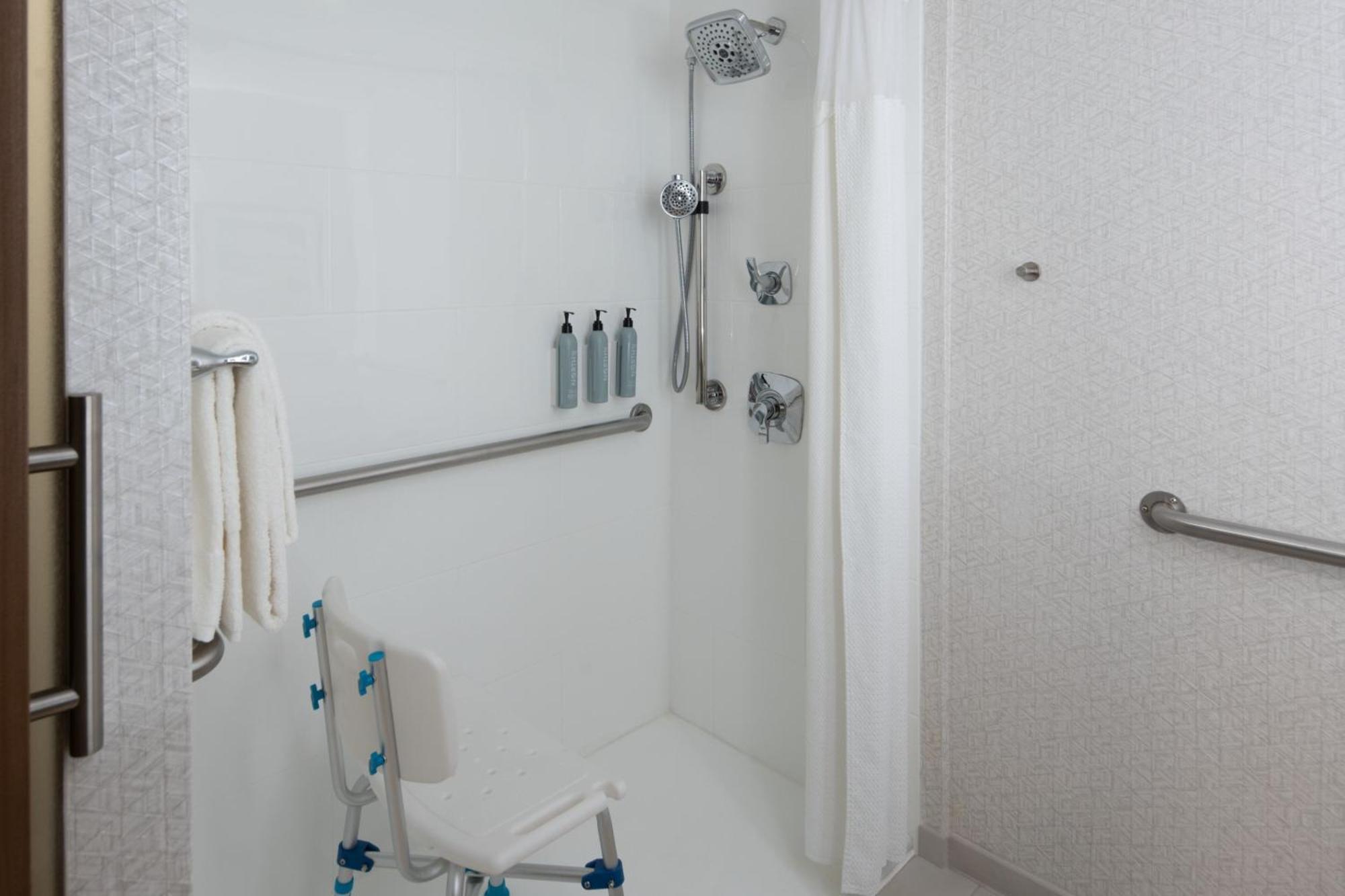 Готель Courtyard Miami Coral Gables Екстер'єр фото