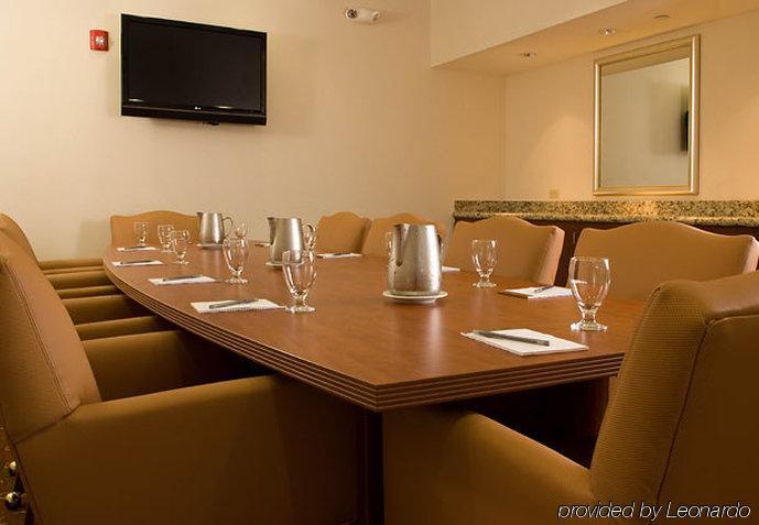 Готель Courtyard Miami Coral Gables Зручності фото