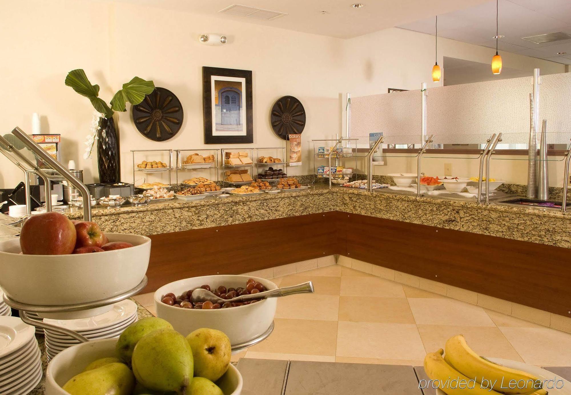 Готель Courtyard Miami Coral Gables Ресторан фото
